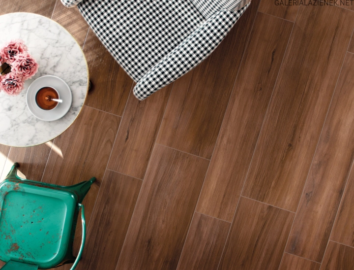 atelier-cuoio-20x120-ag-home.jpg